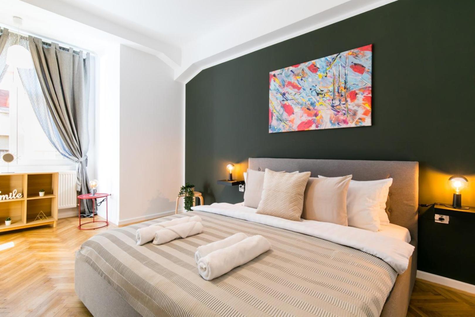 Heart Of The City - Cozy Apartments In Prime Location Bukares Ruang foto